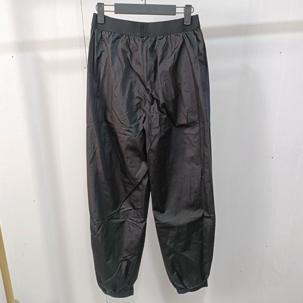 Parachute pants - Picture 3 of 10